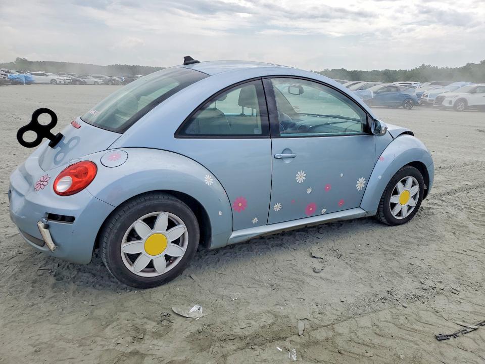 Aukcja sprzedaży 2010 Volkswagen New Beetle, vin: 3VWRW3AG7AM028621, numer aukcji: 65567636