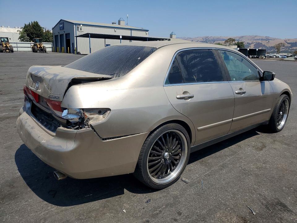 2003 Honda Accord მანქანა იყიდება აუქციონზე, vin: JHMCM56333C005890, აუქციონის ნომერი: 64822646