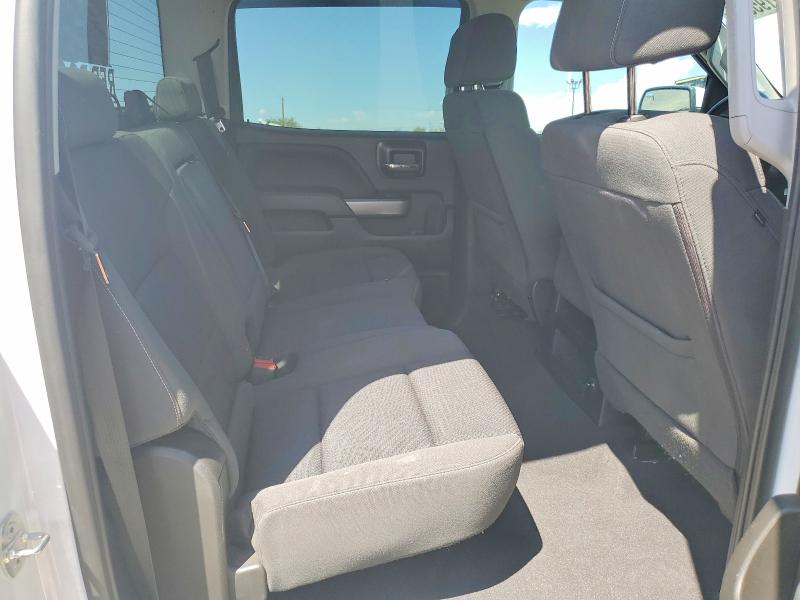 Auction sale of the 2018 Chevrolet Silverado, vin: 3GCUKREC1JG536715, lot number: 65195576
