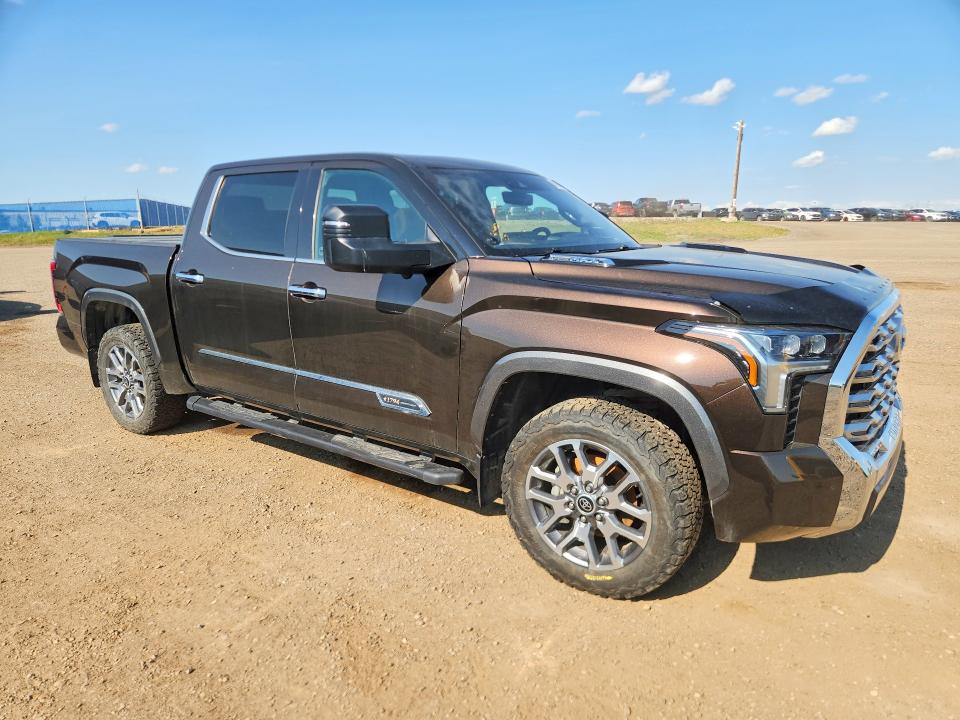 66561936 :رقم المزاد ، 5TFMC5DB6NX006689 vin ، 2022 Toyota Tundra مزاد بيع