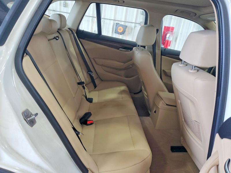 2015 Bmw X1 მანქანა იყიდება აუქციონზე, vin: WBAVL1C54FVY40446, აუქციონის ნომერი: 65695046