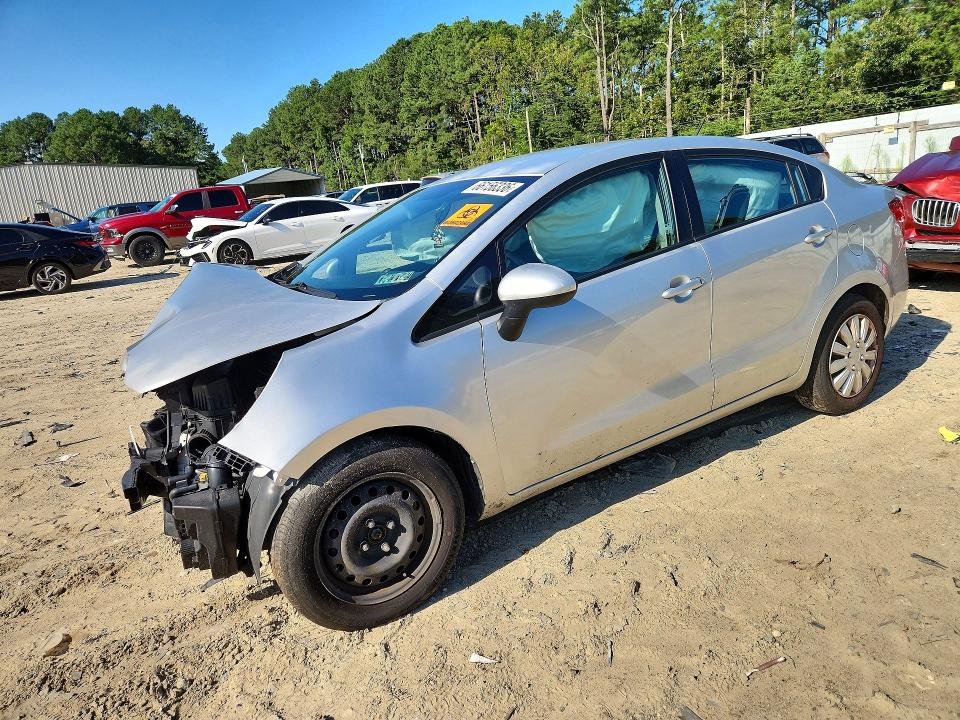 66156336 :رقم المزاد ، KNADM4A33F6485050 vin ، 2015 Kia Rio مزاد بيع