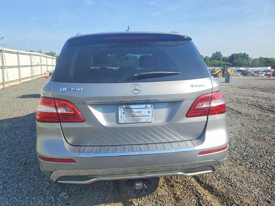 2012 Mercedes-benz Ml მანქანა იყიდება აუქციონზე, vin: 4JGDA5HBXCA018243, აუქციონის ნომერი: 65576516