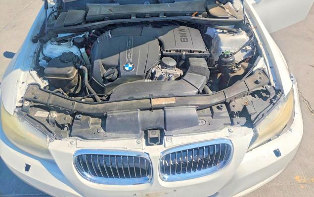 2011 Bmw 335 მანქანა იყიდება აუქციონზე, vin: WBAPM5C58BE576655, აუქციონის ნომერი: 63436216