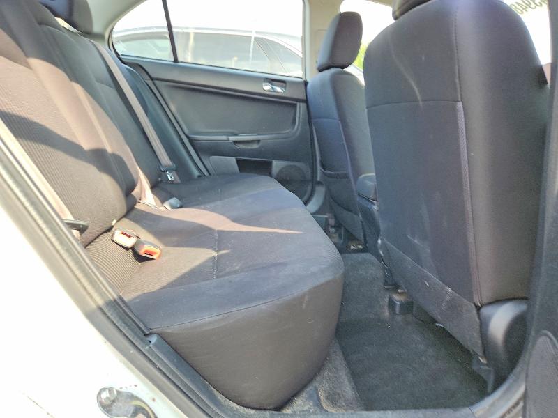 64394876 :رقم المزاد ، JA32U2FUXFU002311 vin ، 2015 Mitsubishi Lancer مزاد بيع