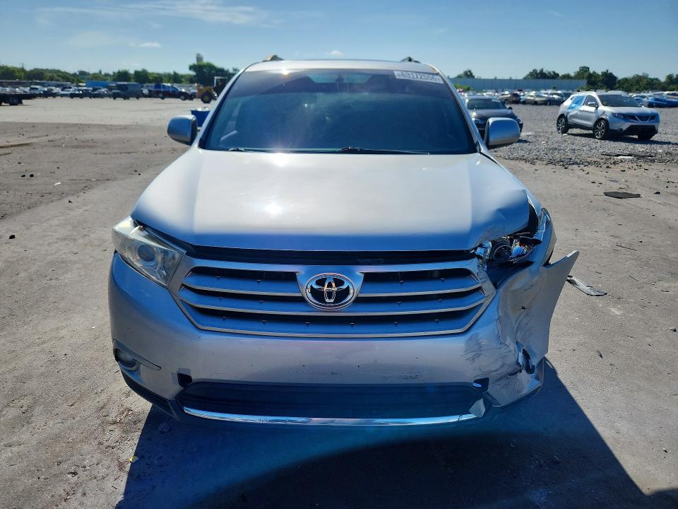 2012 Toyota Highlander მანქანა იყიდება აუქციონზე, vin: 5TDBK3EH3CS128656, აუქციონის ნომერი: 63172556