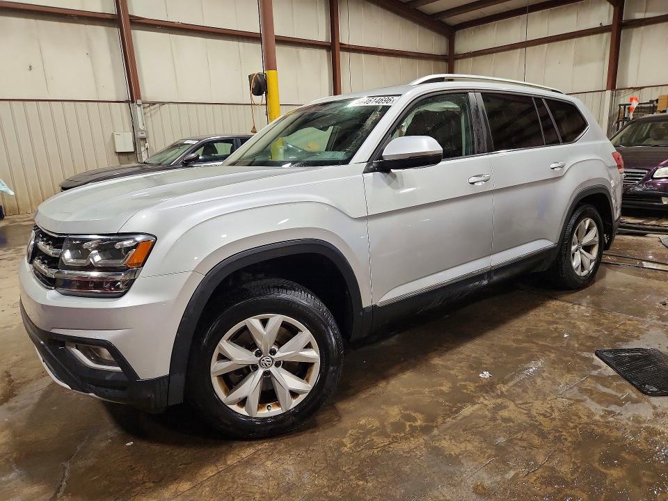 64614696 :رقم المزاد ، 1V2MR2CA4JC502158 vin ، 2018 Volkswagen Atlas مزاد بيع