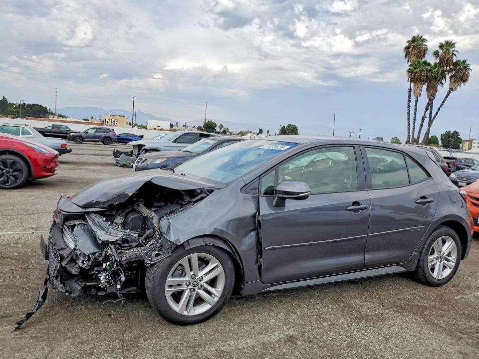 67025656 :رقم المزاد ، JTND4MBE9M3133104 vin ، 2021 Toyota Corolla Hatchback مزاد بيع