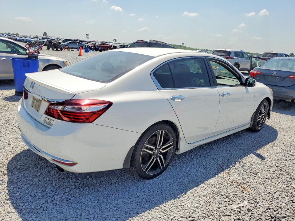 66021486 :رقم المزاد ، 1HGCR2F56HA136299 vin ، 2017 Honda Accord مزاد بيع