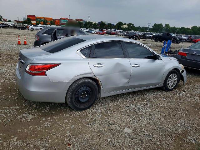 Продажа на аукционе авто 2015 Nissan Altima, vin: 1N4AL3AP4FN314552, номер лота: 63764386