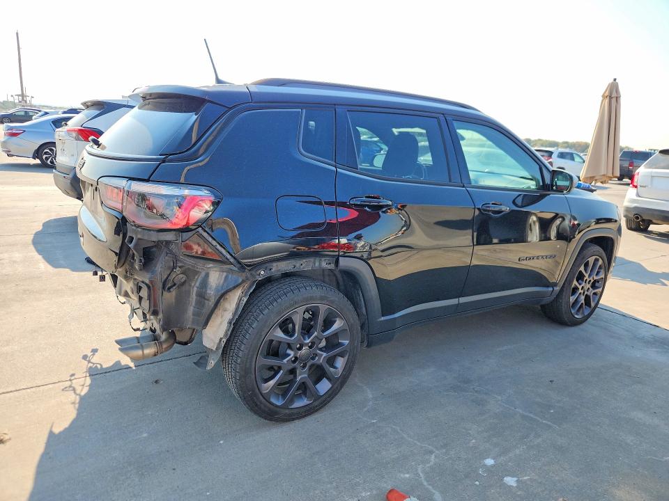 66702376 :رقم المزاد ، 3C4NJCEB6MT550021 vin ، 2021 Jeep Compass مزاد بيع