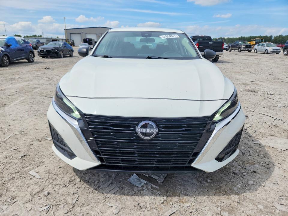2025 Nissan Altima მანქანა იყიდება აუქციონზე, vin: 1N4BL4DV0SN321559, აუქციონის ნომერი: 64604376