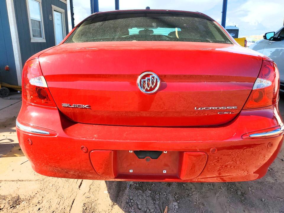 66116466 :رقم المزاد ، 2G4WD582681342713 vin ، 2008 Buick Lacrosse مزاد بيع