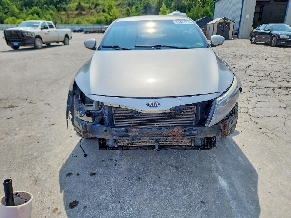 64823696 :رقم المزاد ، KNAGM4A73F5545589 vin ، 2015 Kia Optima مزاد بيع