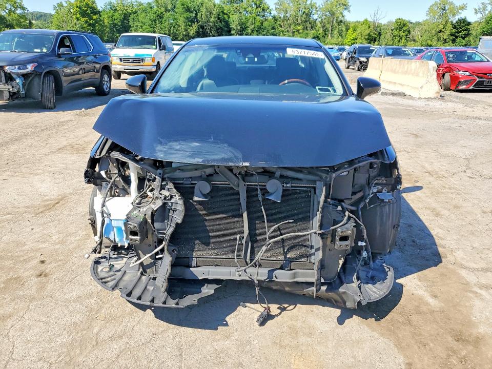 63717546 :رقم المزاد ، 58ABK1GG4JU086438 vin ، 2018 Lexus Es مزاد بيع