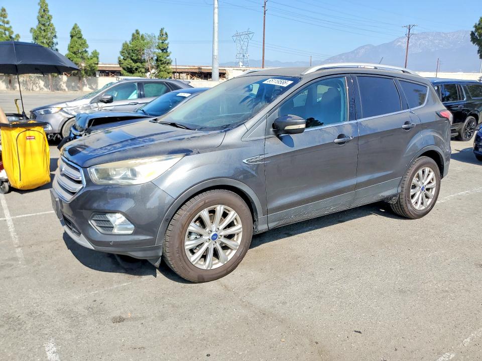 2018 Ford Escape მანქანა იყიდება აუქციონზე, vin: 1FMCU0J97JUA56912, აუქციონის ნომერი: 65119586