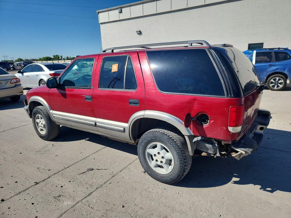 1998 Chevrolet Blazer მანქანა იყიდება აუქციონზე, vin: 1GNDT13W2W2135788, აუქციონის ნომერი: 66580296