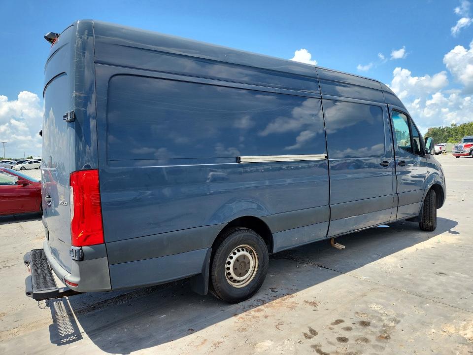 Auction sale of the 2019 Mercedes-benz Sprinter, vin: WD4PF1CD8KP134269, lot number: 64851756