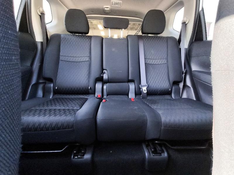 Продаж на аукціоні авто 2017 Nissan Rogue, vin: KNMAT2MT1HP565274, номер лоту: 66374196