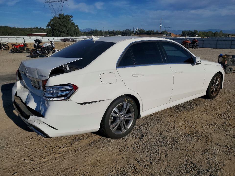 Продажа на аукционе авто 2015 Mercedes-benz E-class, vin: WDDHF0EB7FB112194, номер лота: 66409706