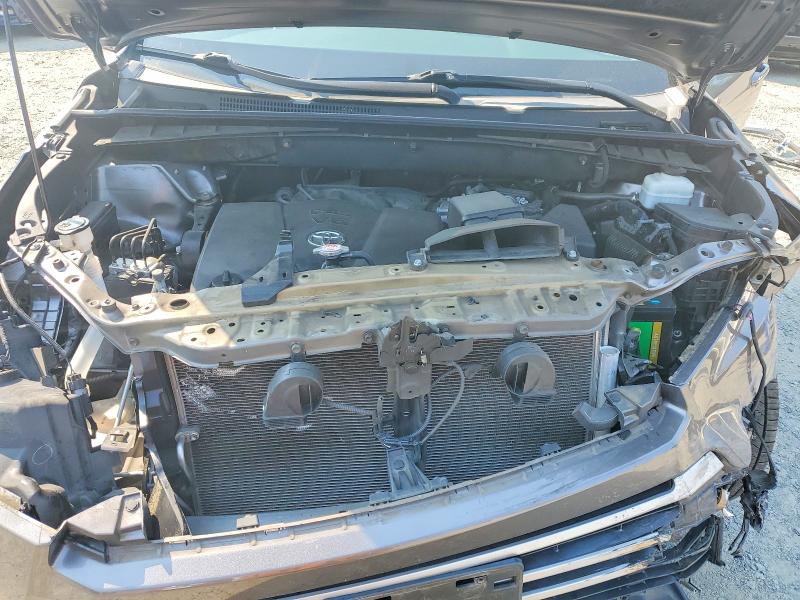 Продажа на аукционе авто 2019 Toyota Highlander, vin: 5TDJZRFHXKS597881, номер лота: 64789046