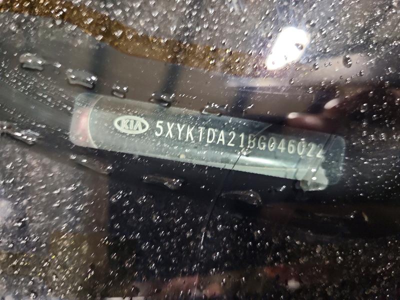 63921936 :رقم المزاد ، 5XYKTDA21BG046022 vin ، 2011 Kia Sorento مزاد بيع