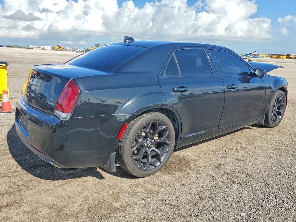 Продаж на аукціоні авто 2019 Chrysler 300, vin: 2C3CCAAG6KH747272, номер лоту: 63878846