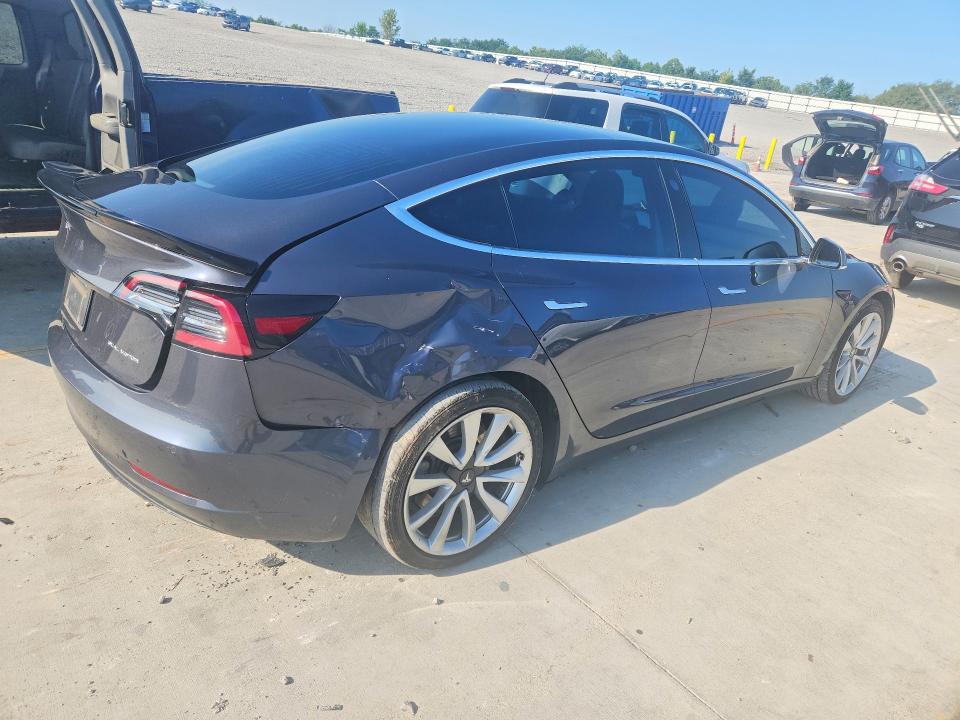 66212396 :رقم المزاد ، 5YJ3E1EB9KF389238 vin ، 2019 Tesla Model 3 مزاد بيع