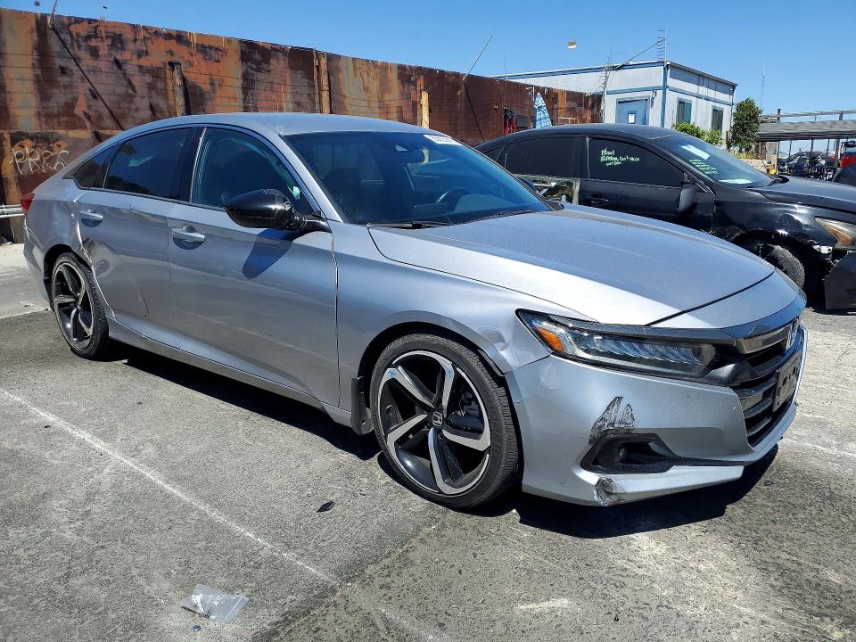 65505916 :رقم المزاد ، 1HGCV1F3XMA072329 vin ، 2021 Honda Accord مزاد بيع