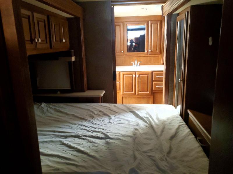 Продаж на аукціоні авто 2013 Freightliner Unknown, vin: 4UZACJDTXDCFF2464, номер лоту: 65357346