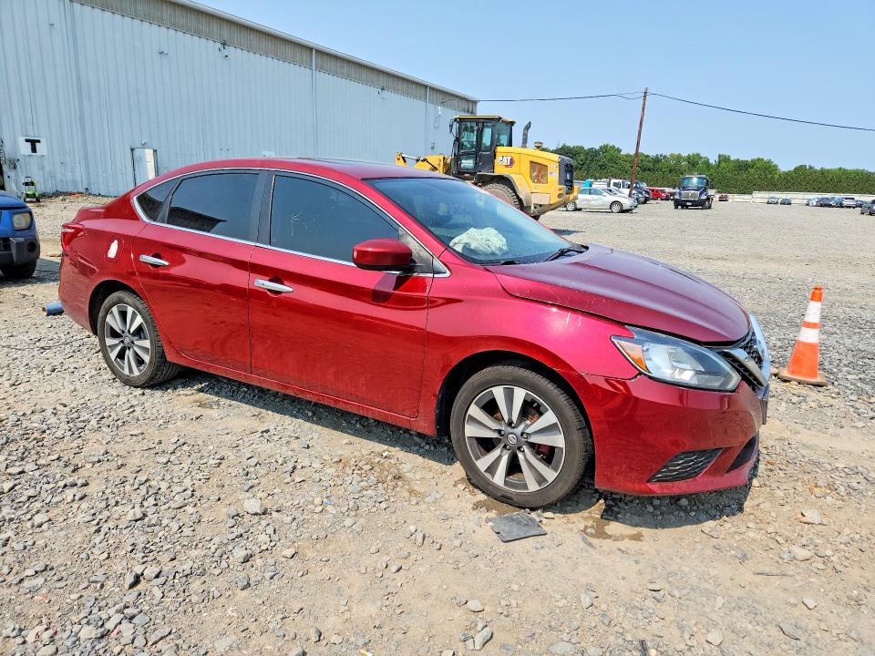 64730546 :رقم المزاد ، 3N1AB7AP9KY313532 vin ، 2019 Nissan Sentra مزاد بيع