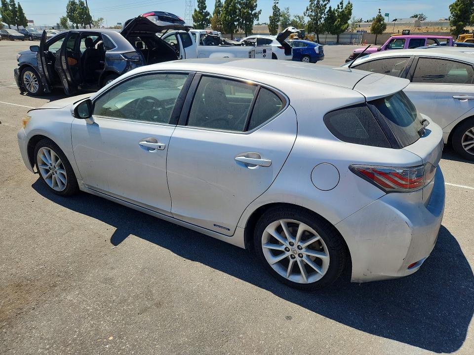 2013 Lexus Ct მანქანა იყიდება აუქციონზე, vin: JTHKD5BH2D2138015, აუქციონის ნომერი: 66507086