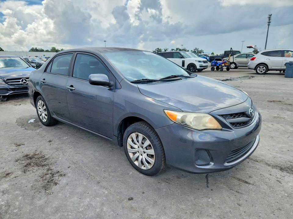 63108206 :رقم المزاد ، 2T1BU4EE6CC769959 vin ، 2012 Toyota Corolla مزاد بيع
