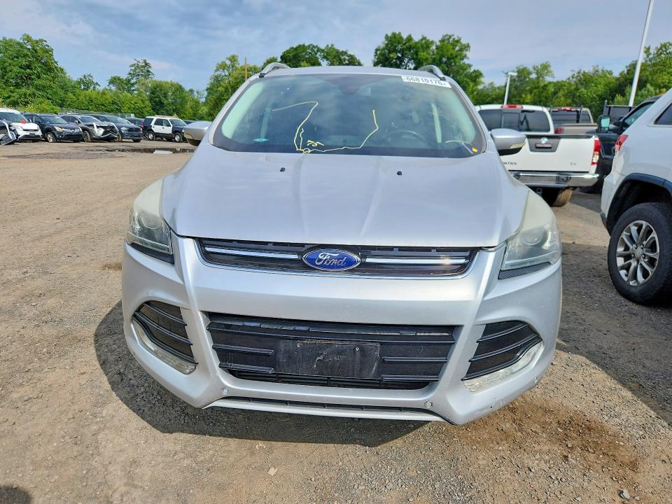 Продажа на аукционе авто 2016 Ford Escape, vin: 1FMCU9J98GUB90633, номер лота: 66810176