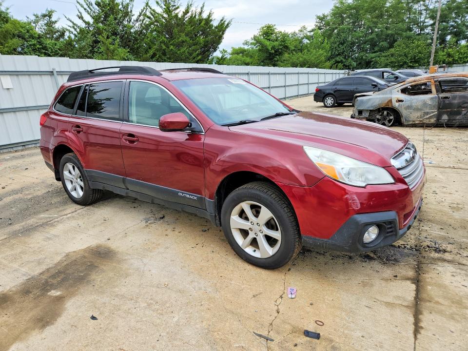 Auction sale of the 2014 Subaru Outback, vin: 4S4BRBCC4E3213423, lot number: 65899396