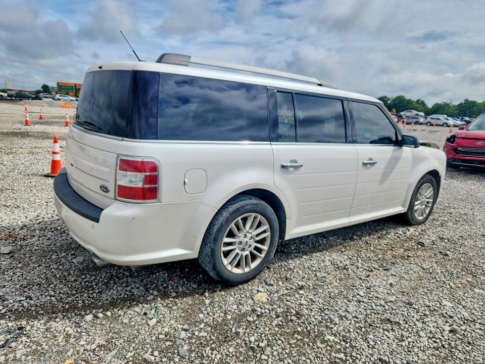 65723316 :رقم المزاد ، 2FMGK5C82JBA06062 vin ، 2018 Ford Flex مزاد بيع
