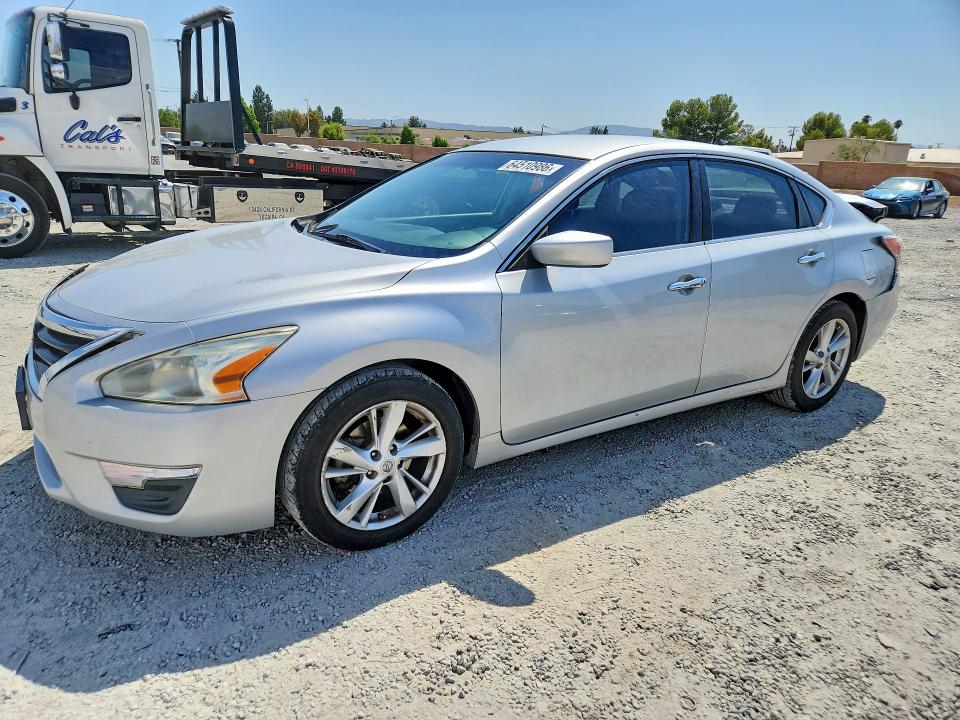 2014 Nissan Altima მანქანა იყიდება აუქციონზე, vin: 1N4AL3AP0EC426789, აუქციონის ნომერი: 64510986