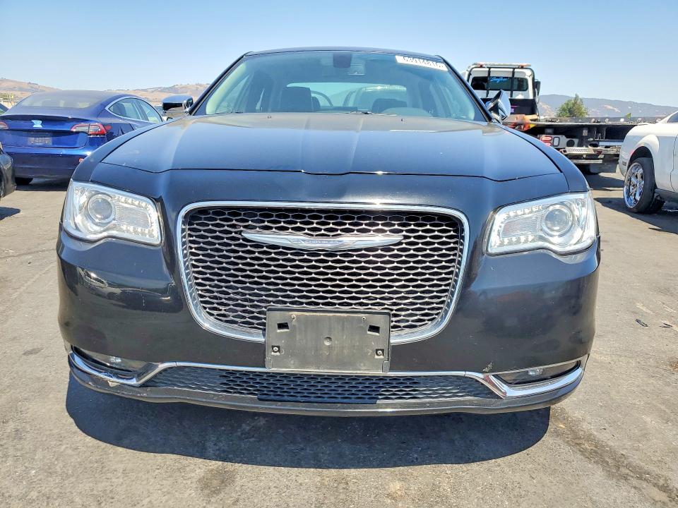 Продажа на аукционе авто 2017 Chrysler 300c, vin: 2C3CCAEG7HH668003, номер лота: 63914816