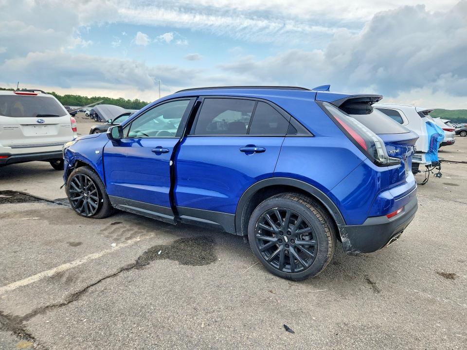Продажа на аукционе авто 2022 Cadillac Xt4, vin: 1GYFZER45NF111239, номер лота: 66964296