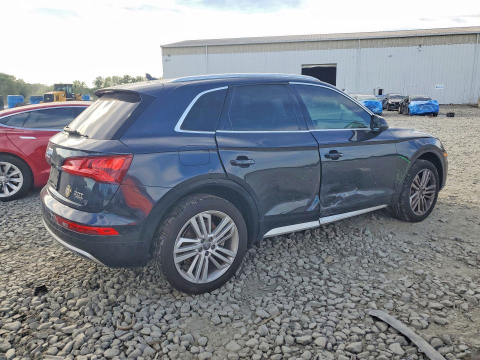 65494026 :رقم المزاد ، WA1BNAFY3J2209455 vin ، 2018 Audi Q5 مزاد بيع