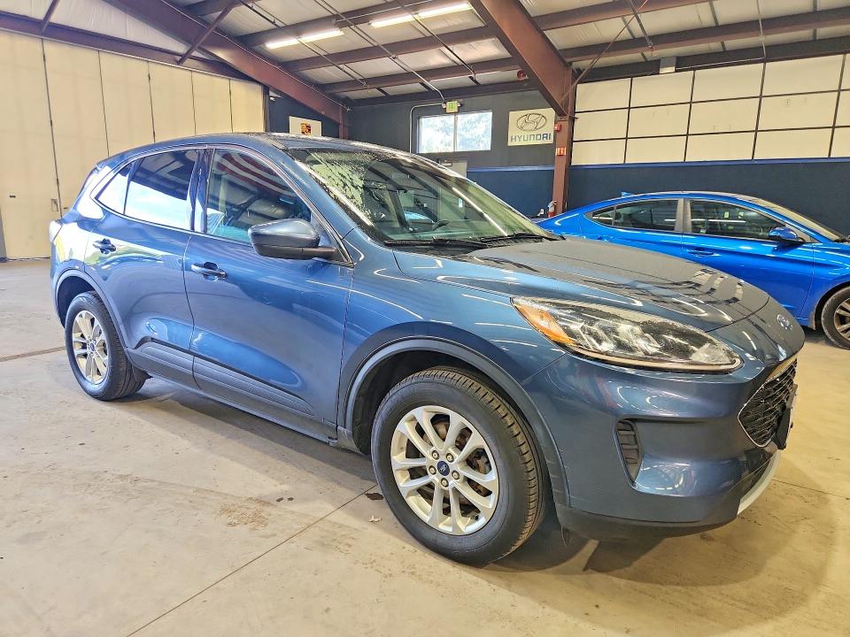 2020 Ford Escape მანქანა იყიდება აუქციონზე, vin: 1FMCU9G66LUC63487, აუქციონის ნომერი: 63927866