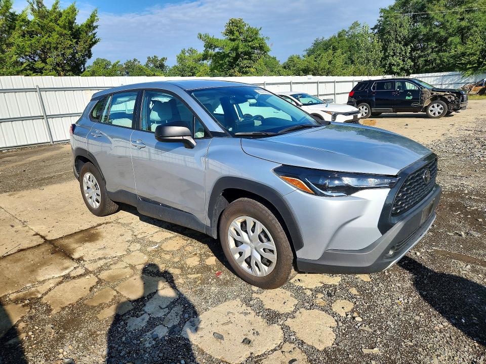 Продажа на аукционе авто 2025 Toyota Corolla Cross, vin: 7MUAAABG9SV121553, номер лота: 66014226