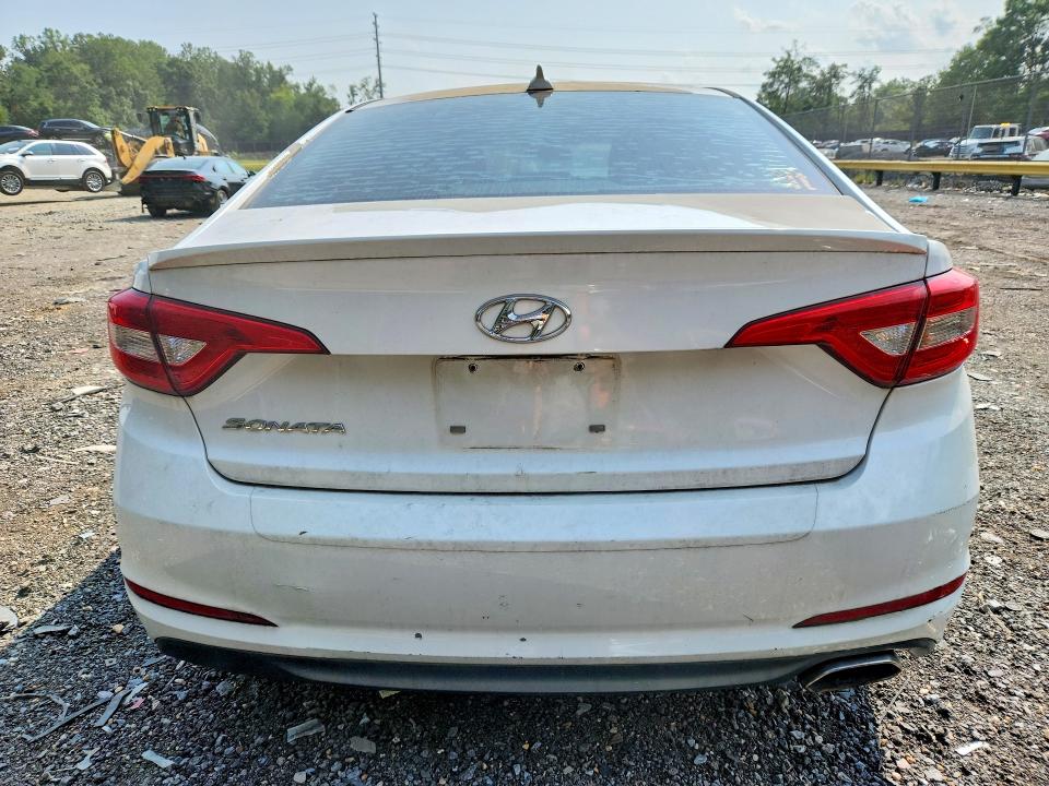 64412196 :رقم المزاد ، 5NPE24AF7FH205062 vin ، 2015 Hyundai Sonata مزاد بيع