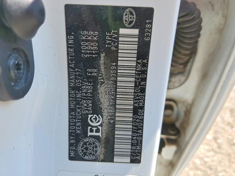 62245346 :رقم المزاد ، 4T1BF1FK9HU793594 vin ، 2017 Toyota Camry مزاد بيع