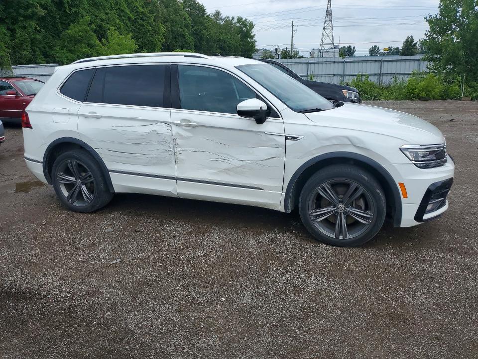 63743926 :رقم المزاد ، 3VV4B7AX5MM097216 vin ، 2021 Volkswagen Tiguan مزاد بيع