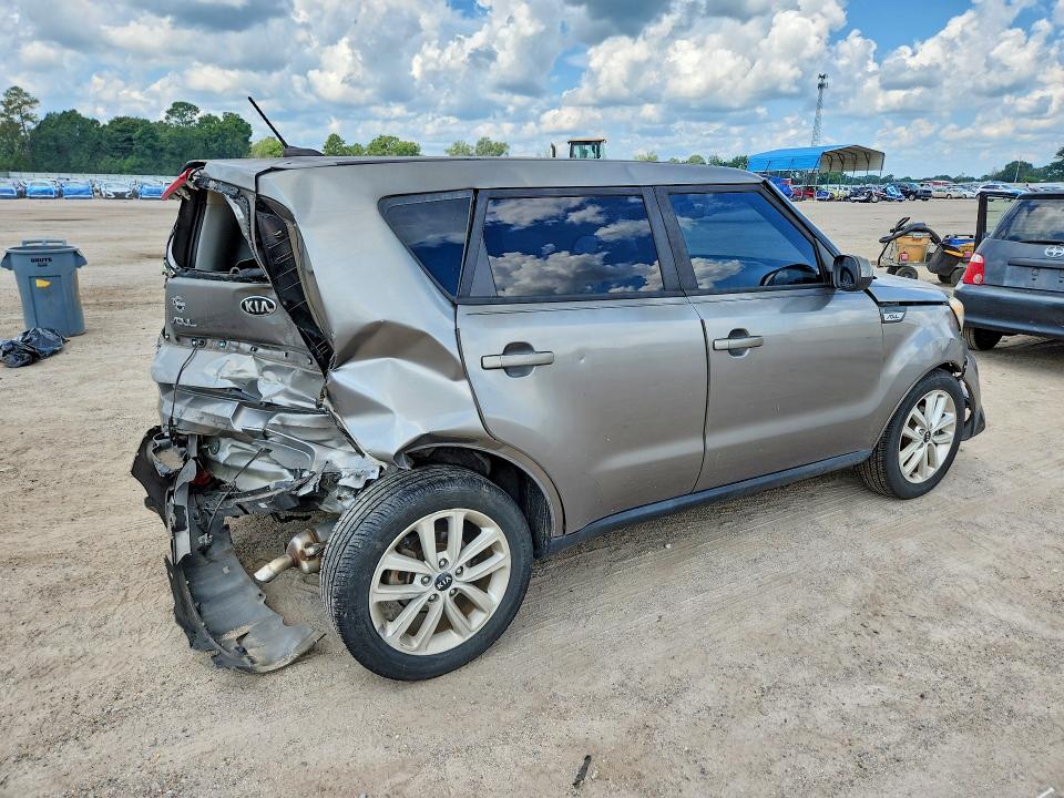 Продаж на аукціоні авто 2018 Kia Soul, vin: KNDJP3A52J7545895, номер лоту: 63849686