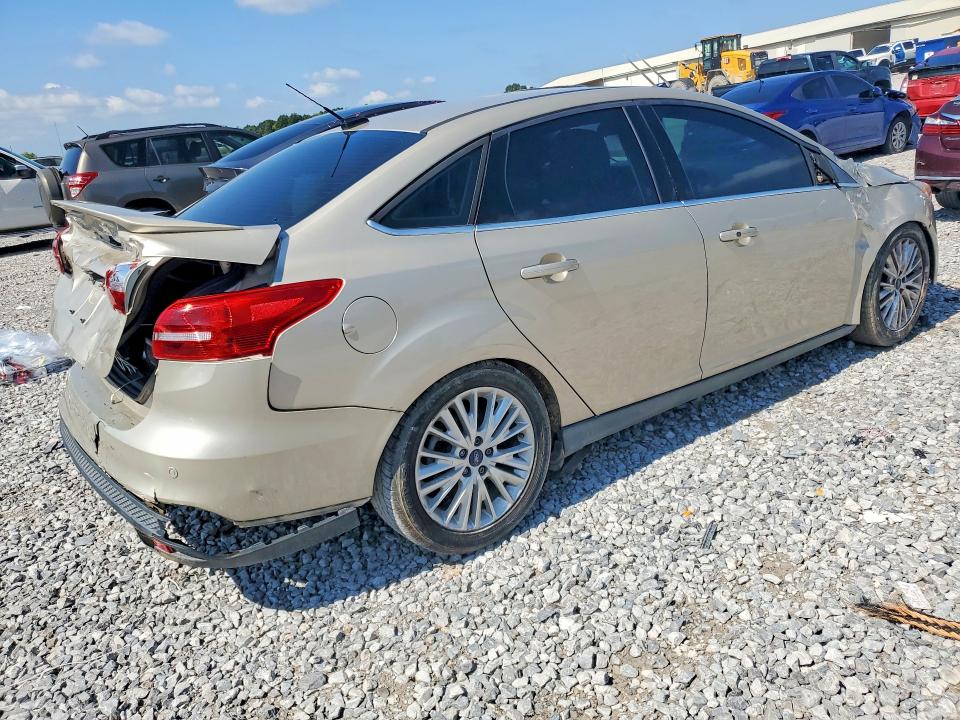 2018 Ford Focus მანქანა იყიდება აუქციონზე, vin: 1FADP3J27JL252056, აუქციონის ნომერი: 66790156
