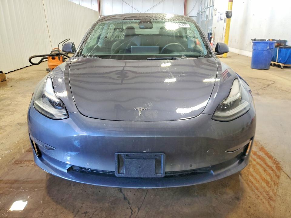 Продаж на аукціоні авто 2022 Tesla Model 3, vin: 5YJ3E1EA7NF186392, номер лоту: 63641336