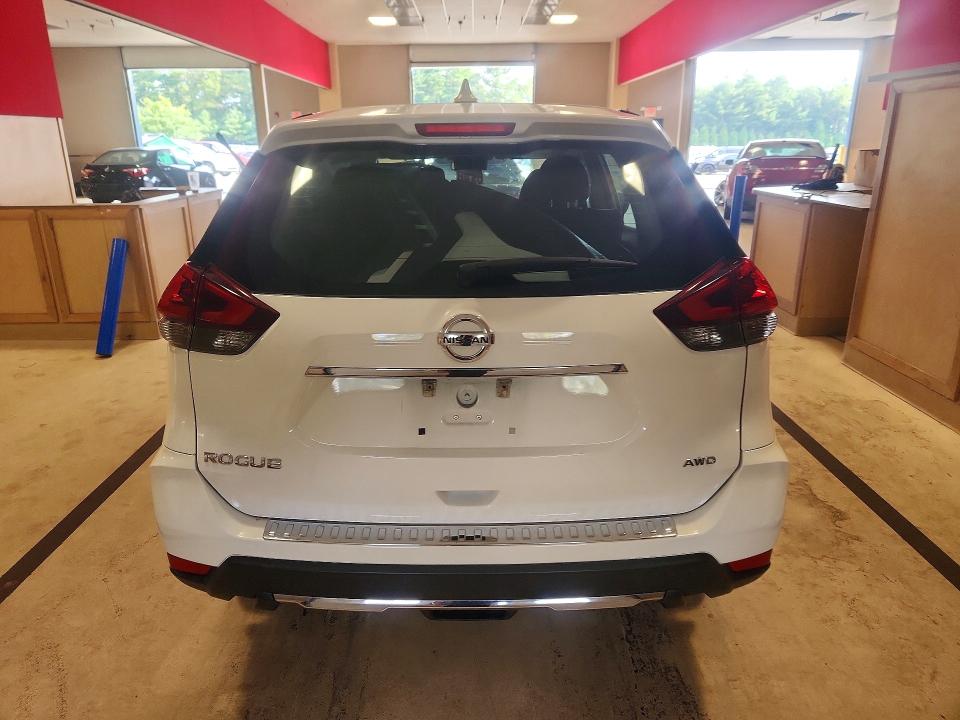 Продажа на аукционе авто 2018 Nissan Rogue, vin: 5N1AT2MVXJC792201, номер лота: 65017656