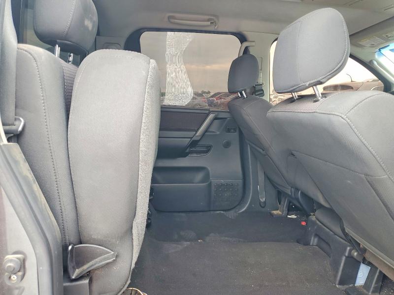 63552576 :رقم المزاد ، 1N6BA07DX8N339021 vin ، 2008 Nissan Titan مزاد بيع